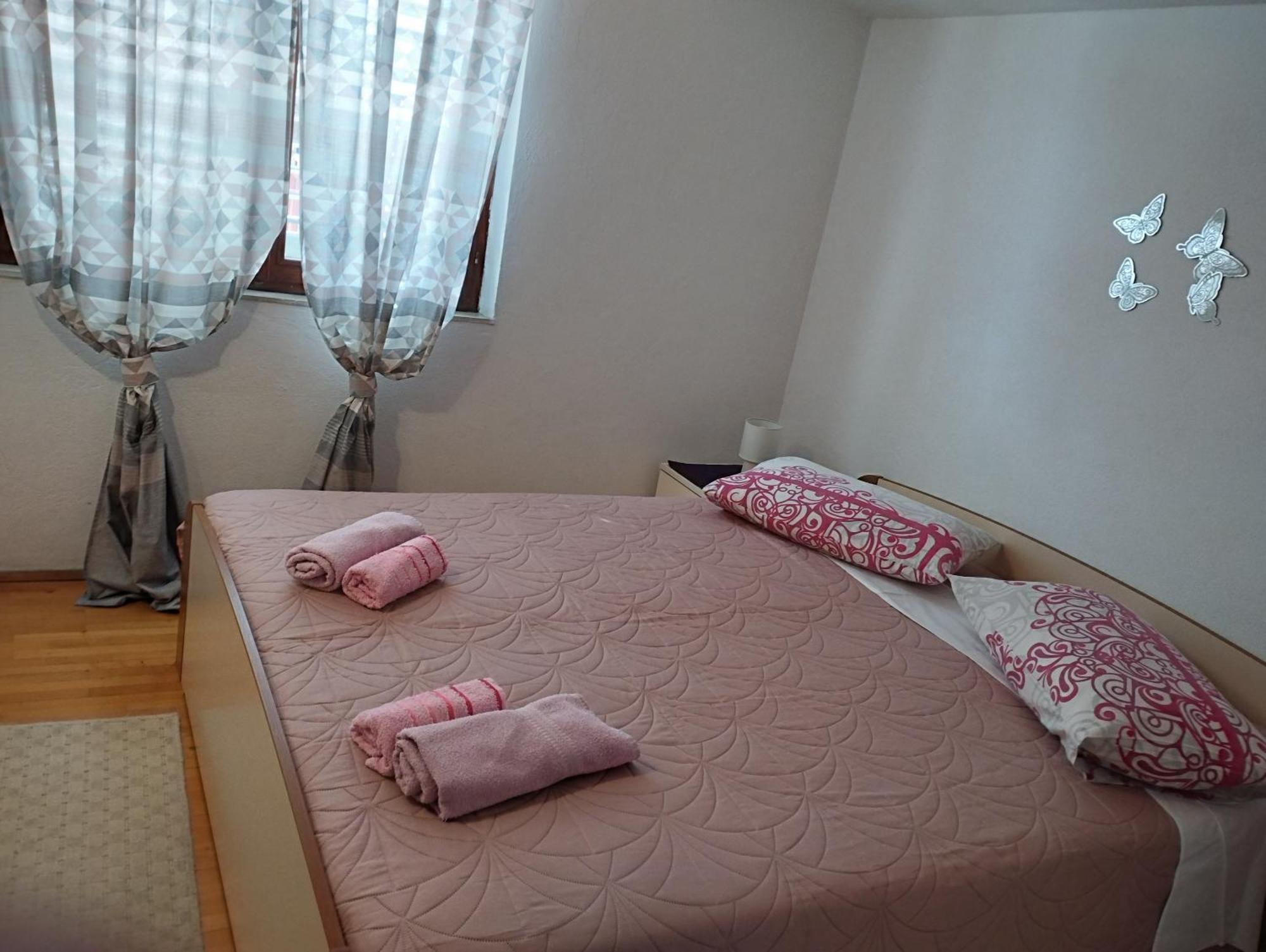 Guest House Gracijana มาคาร์สกา ภายนอก รูปภาพ