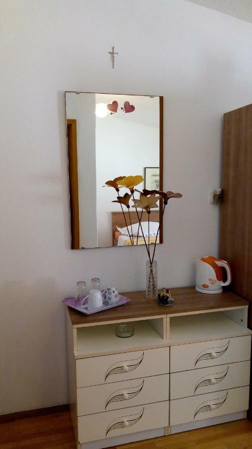 Guest House Gracijana มาคาร์สกา ภายนอก รูปภาพ
